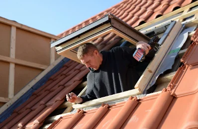 Pose de fenêtres de toit Velux à Matougues
